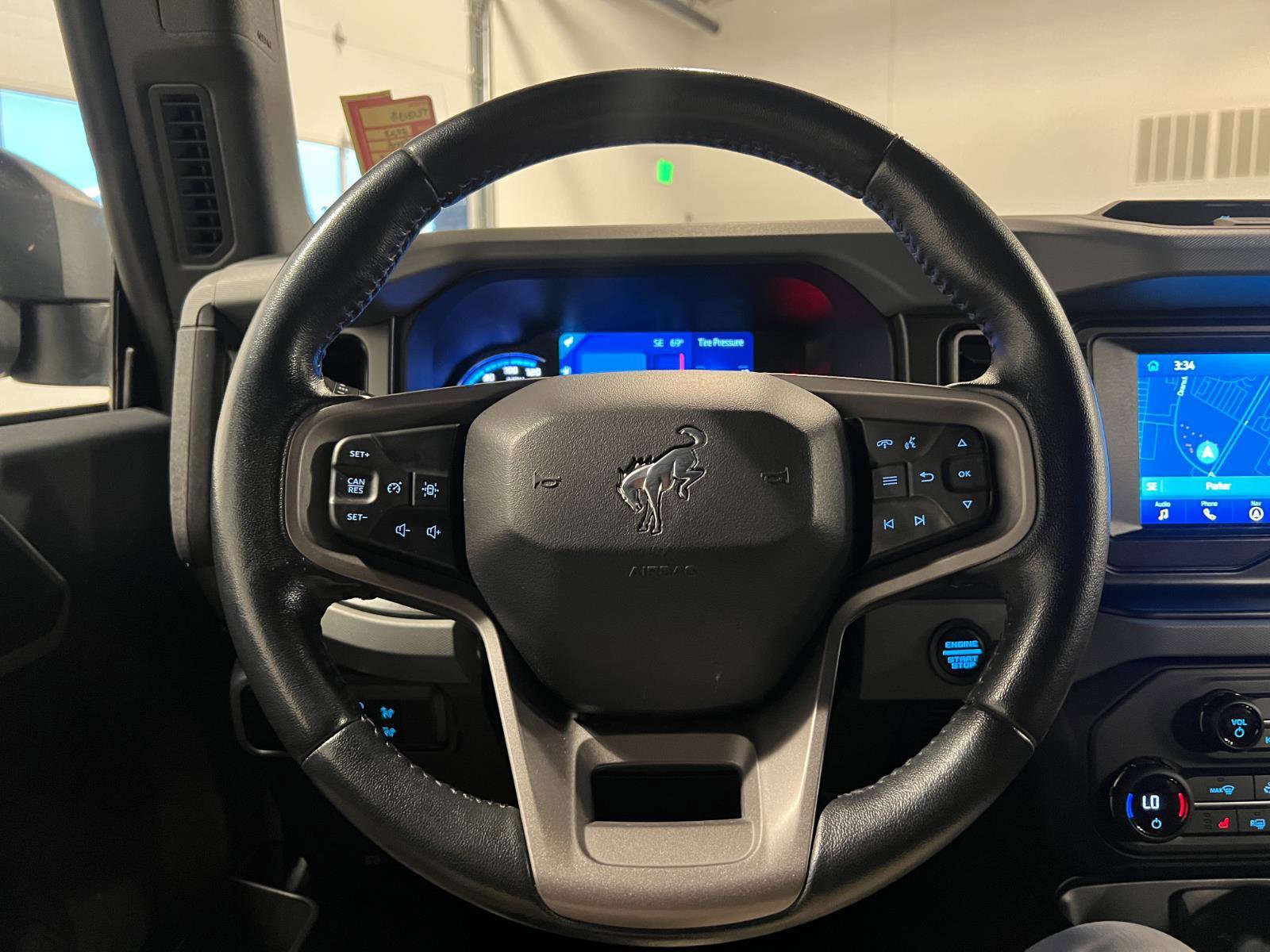 Used 2023 Ford Bronco Big Bend w/ Sasquatch Package image 11