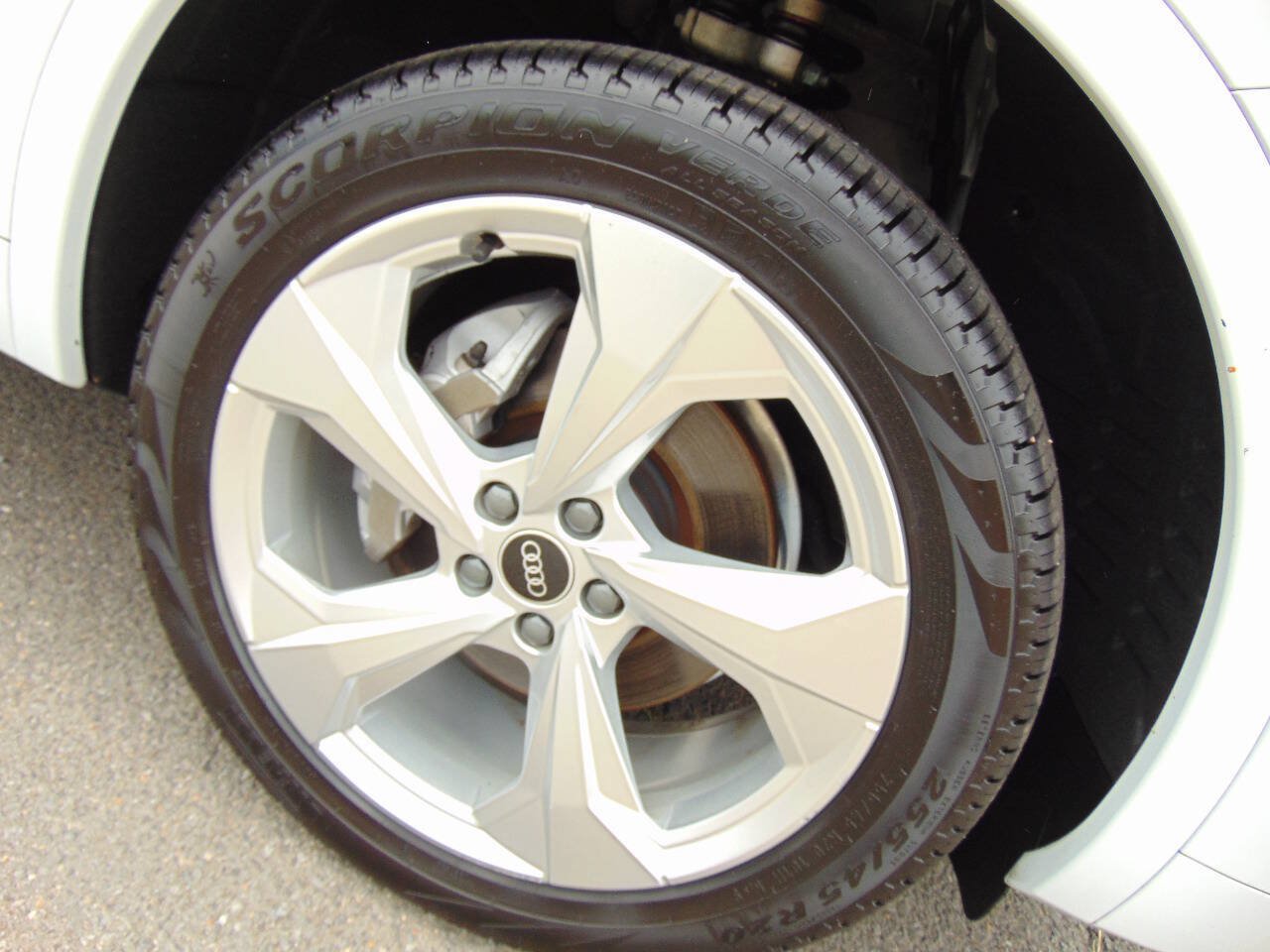 Used 2022 Audi Q5 2.0T Premium Plus w/ Premium Plus Package AWD/4WD image 54