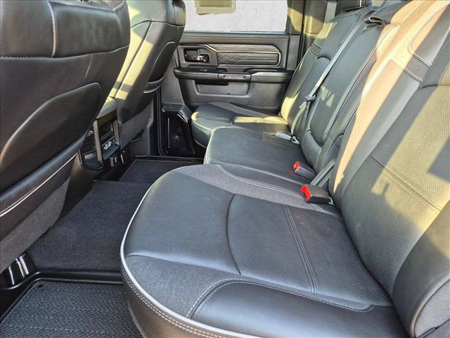 Used 2025 RAM 3500 Limited AWD/4WD image 18