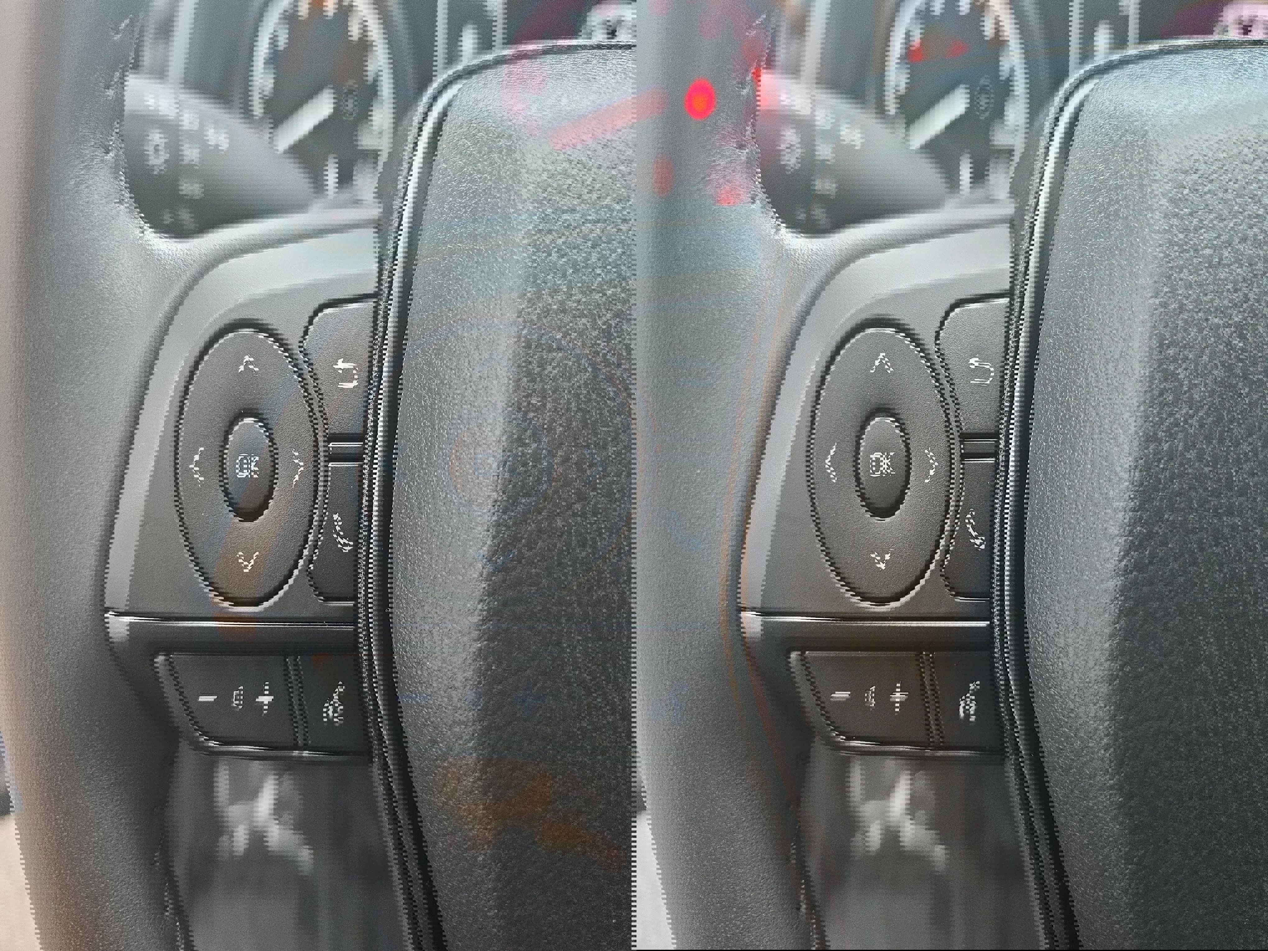 Used 2024 Toyota Camry SE image 16