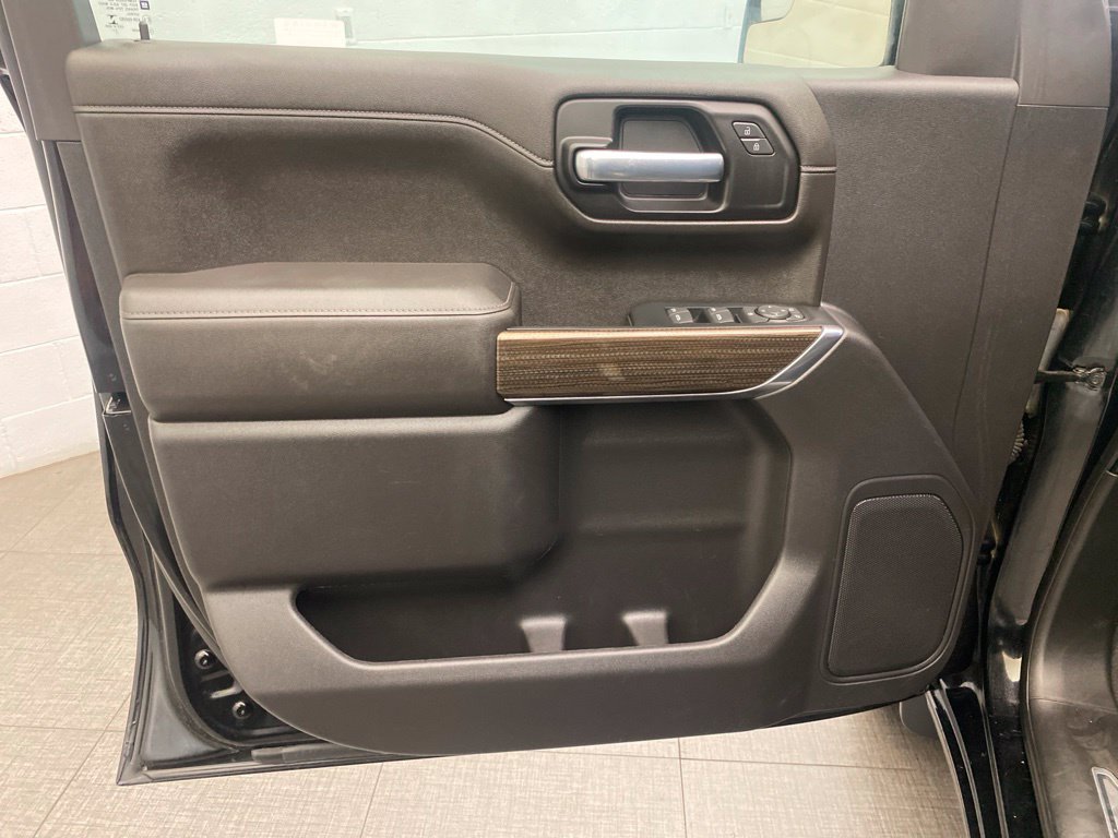 Used 2022 Chevrolet Silverado 1500 LT AWD/4WD image 19