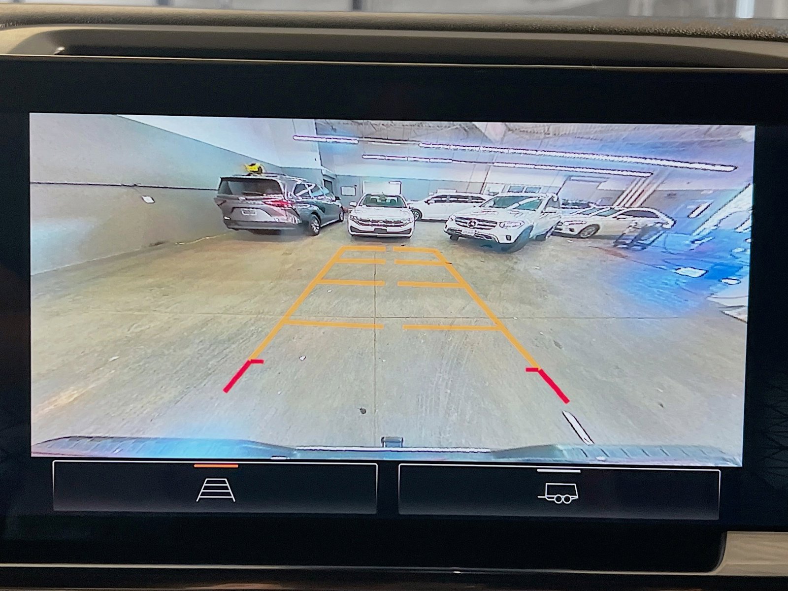 Used 2024 GMC Sierra 1500 SLT w/ SLT Premium Package image 9