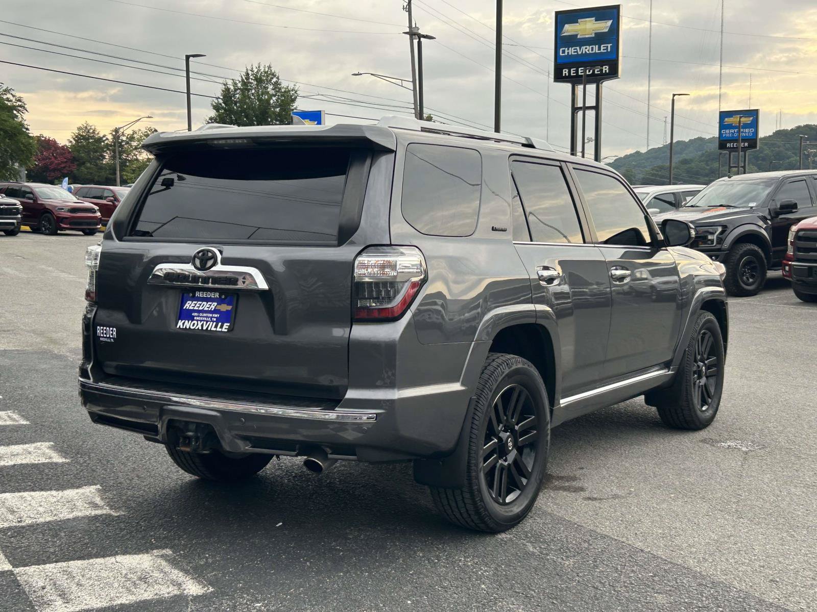 Used 2018 Toyota 4Runner Limited AWD/4WD image 6