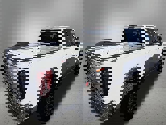 Used 2023 GMC Sierra 2500 SLE w/ SLE Convenience Package image 33