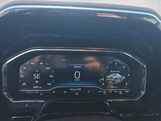 Used 2025 Chevrolet Silverado 1500 LT image 8