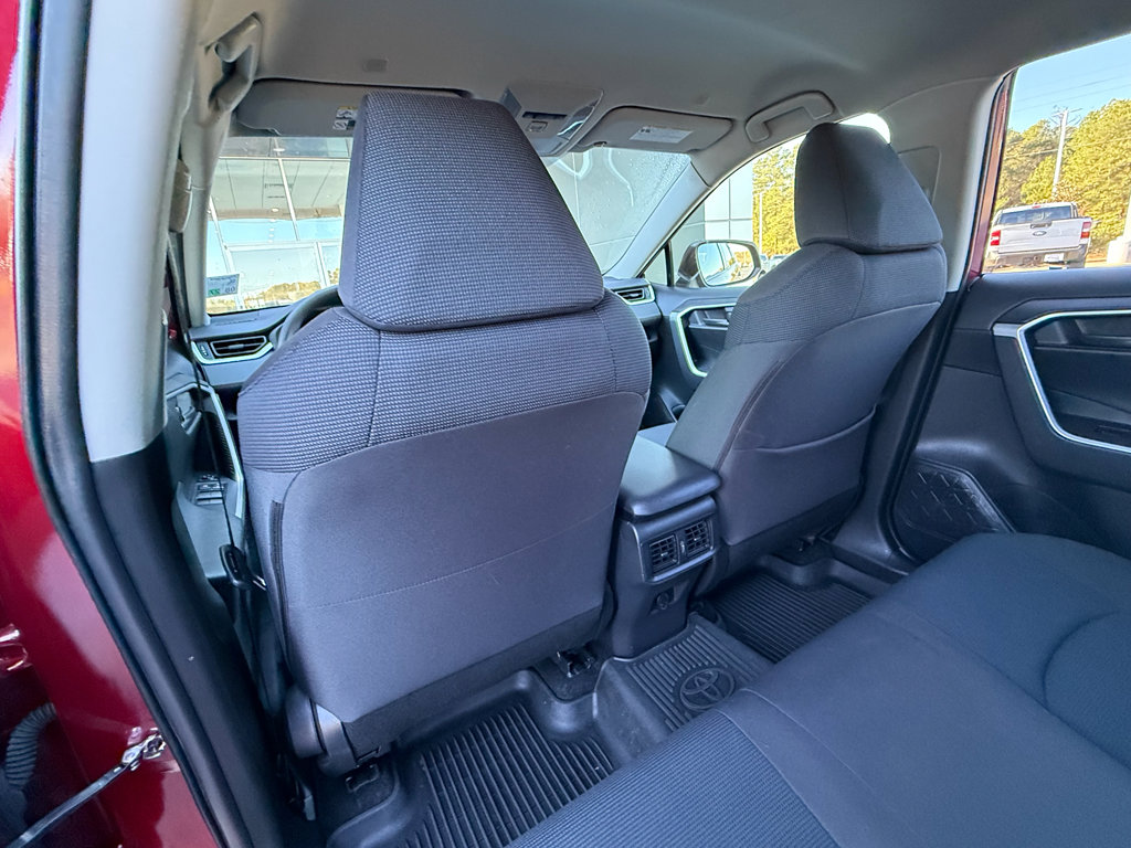 Used 2023 Toyota RAV4 LE image 16