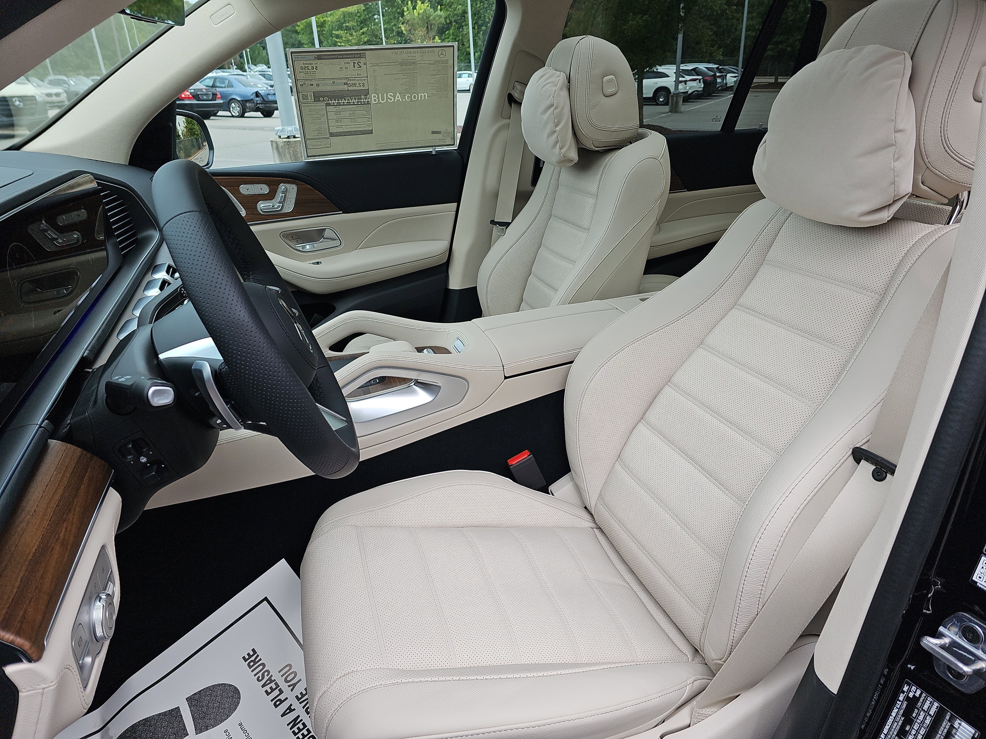 New 2026 Mercedes-Benz GLS 450 4MATIC image 17