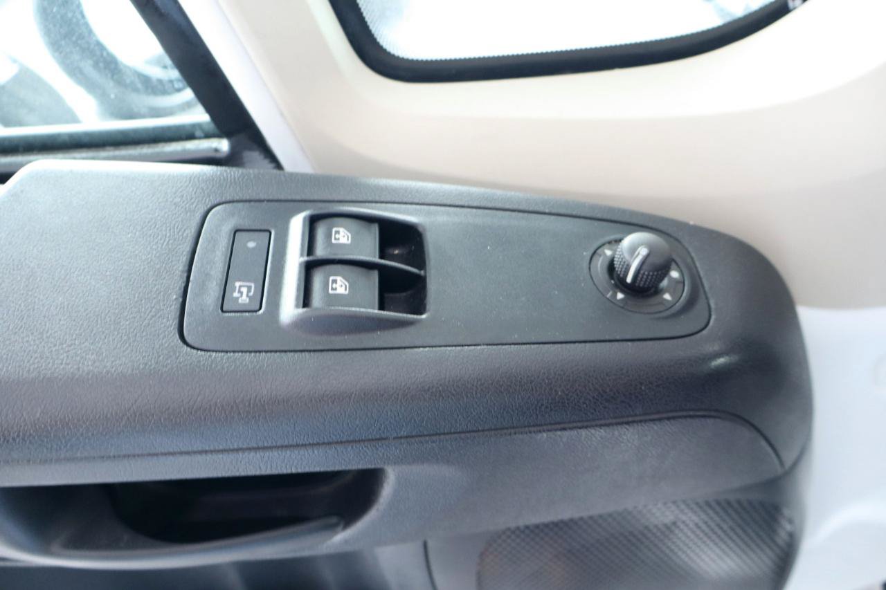 Used 2017 RAM ProMaster 2500 FWD image 25