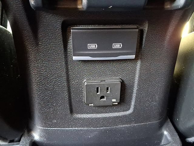 Used 2021 Jeep Wrangler Unlimited Sahara AWD/4WD image 14