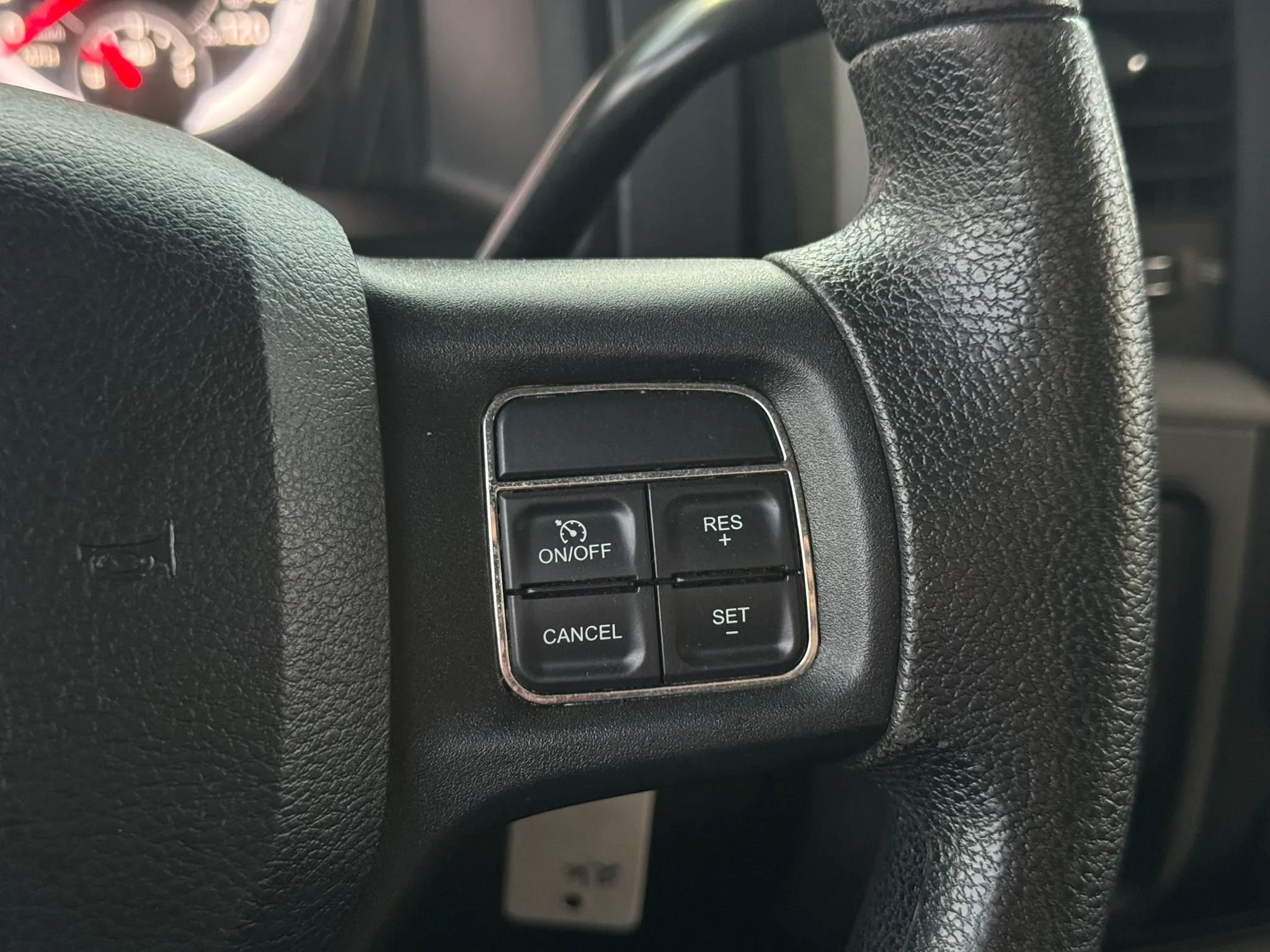 Used 2015 RAM 2500 Tradesman w/ Chrome Appearance Group AWD/4WD image 30