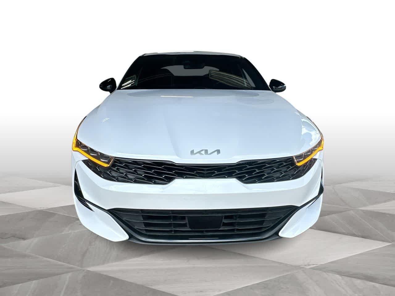 Used 2024 Kia K5 GT-Line w/ GT-Line Premium Package FWD image 3