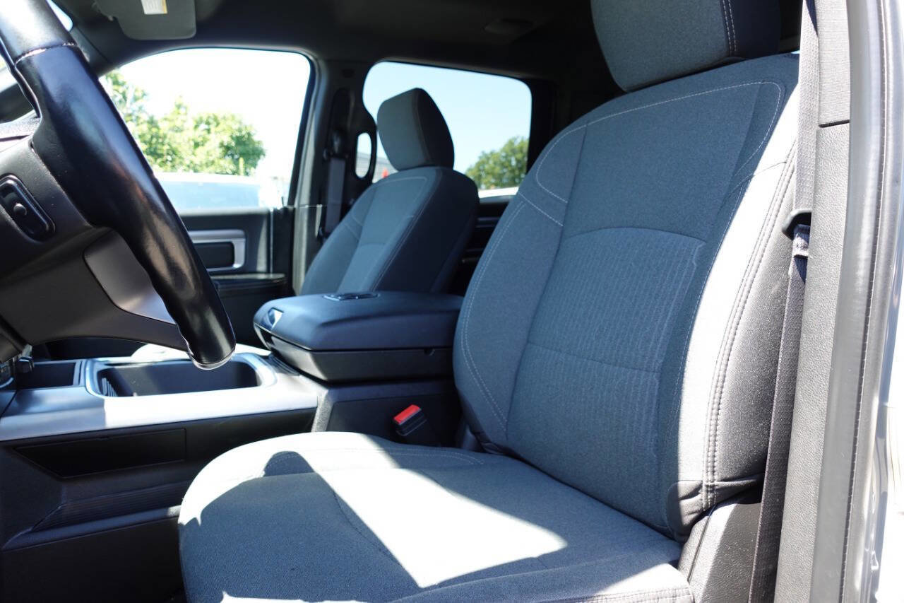 Used 2022 RAM 1500 Classic Warlock w/ Ceramic Grey Warlock Package image 15