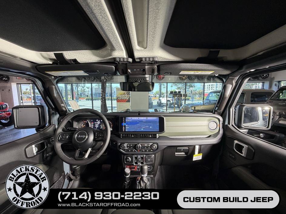 Used 2025 Jeep Gladiator Mojave AWD/4WD image 21