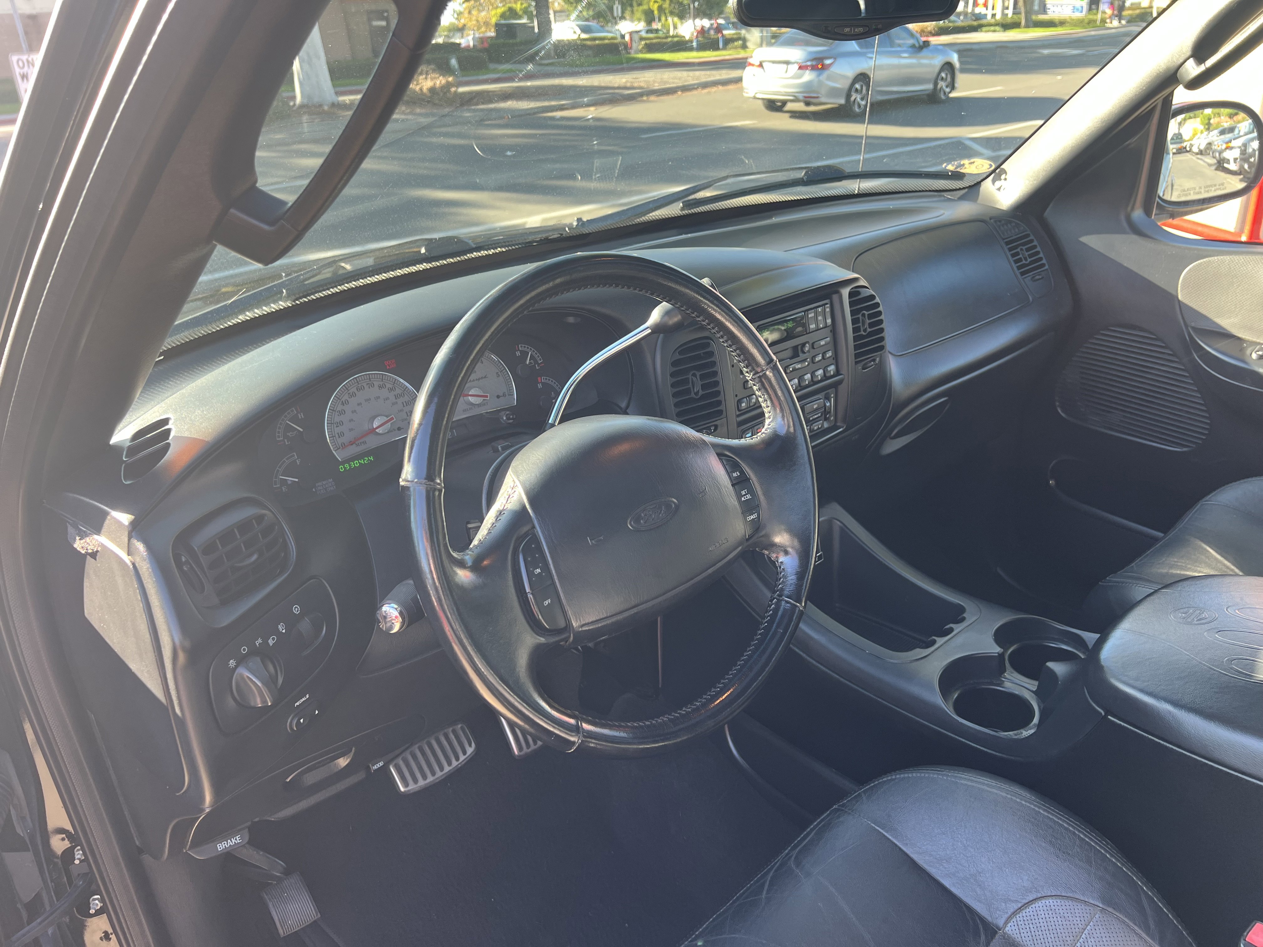 Used 2002 Ford F150 Harley-Davidson RWD image 23