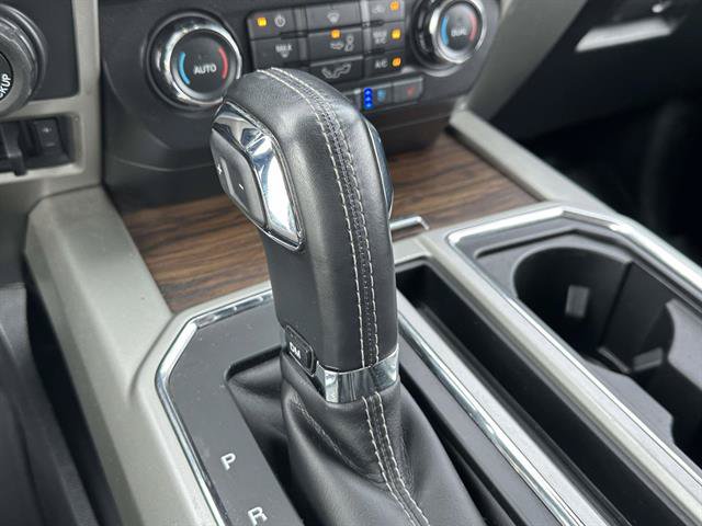 Used 2018 Ford F150 Lariat w/ Heavy-Duty Payload Package AWD/4WD image 44
