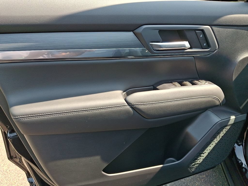 New 2026 GMC Terrain Elevation AWD/4WD image 8