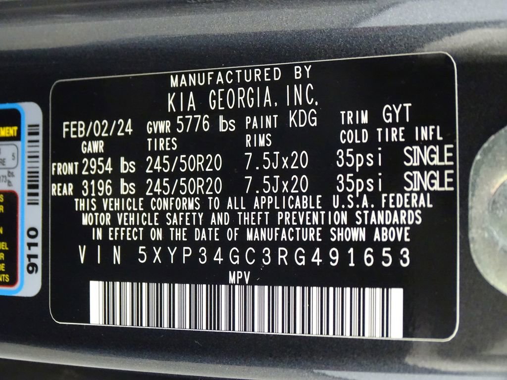 Used 2024 Kia Telluride EX w/ EX Captain's Chair Package image 23