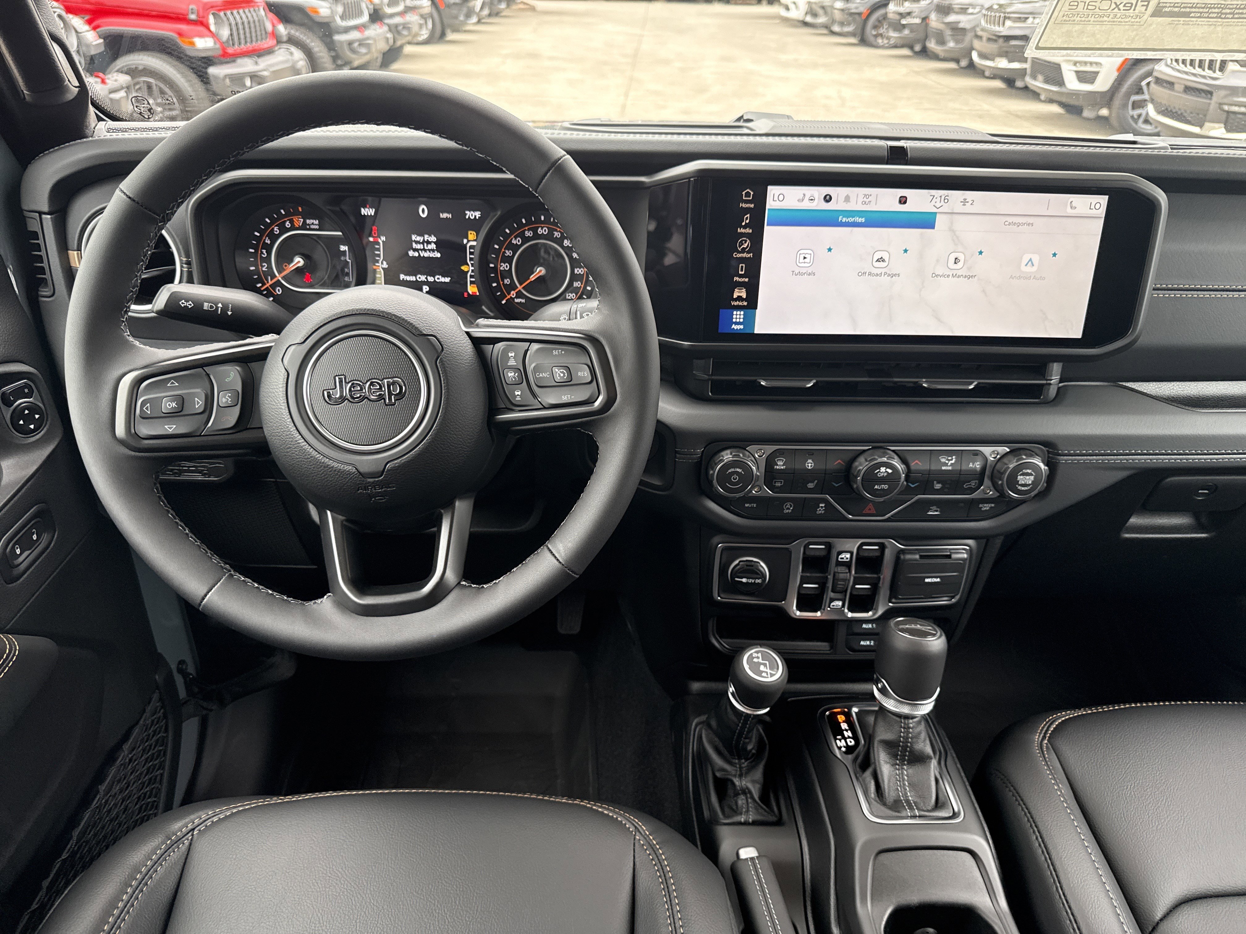 New 2025 Jeep Gladiator Sport w/ Premium Package image 22