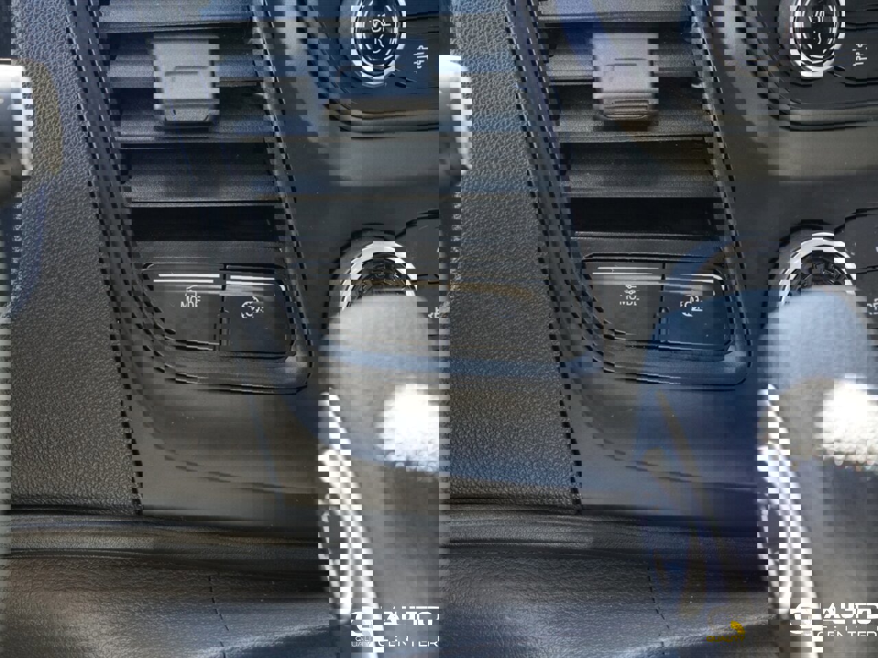 Used 2023 Ford Transit 250 Medium Roof image 26