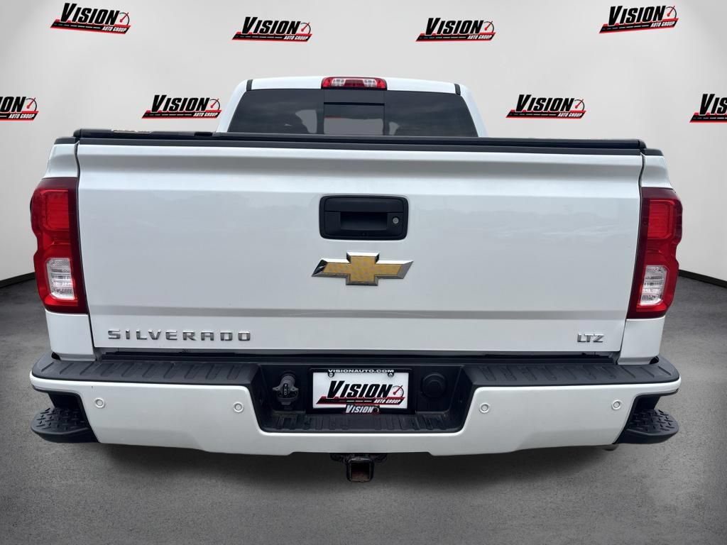 Used 2018 Chevrolet Silverado 1500 LTZ Z71 w/ LTZ Plus Package AWD/4WD image 6