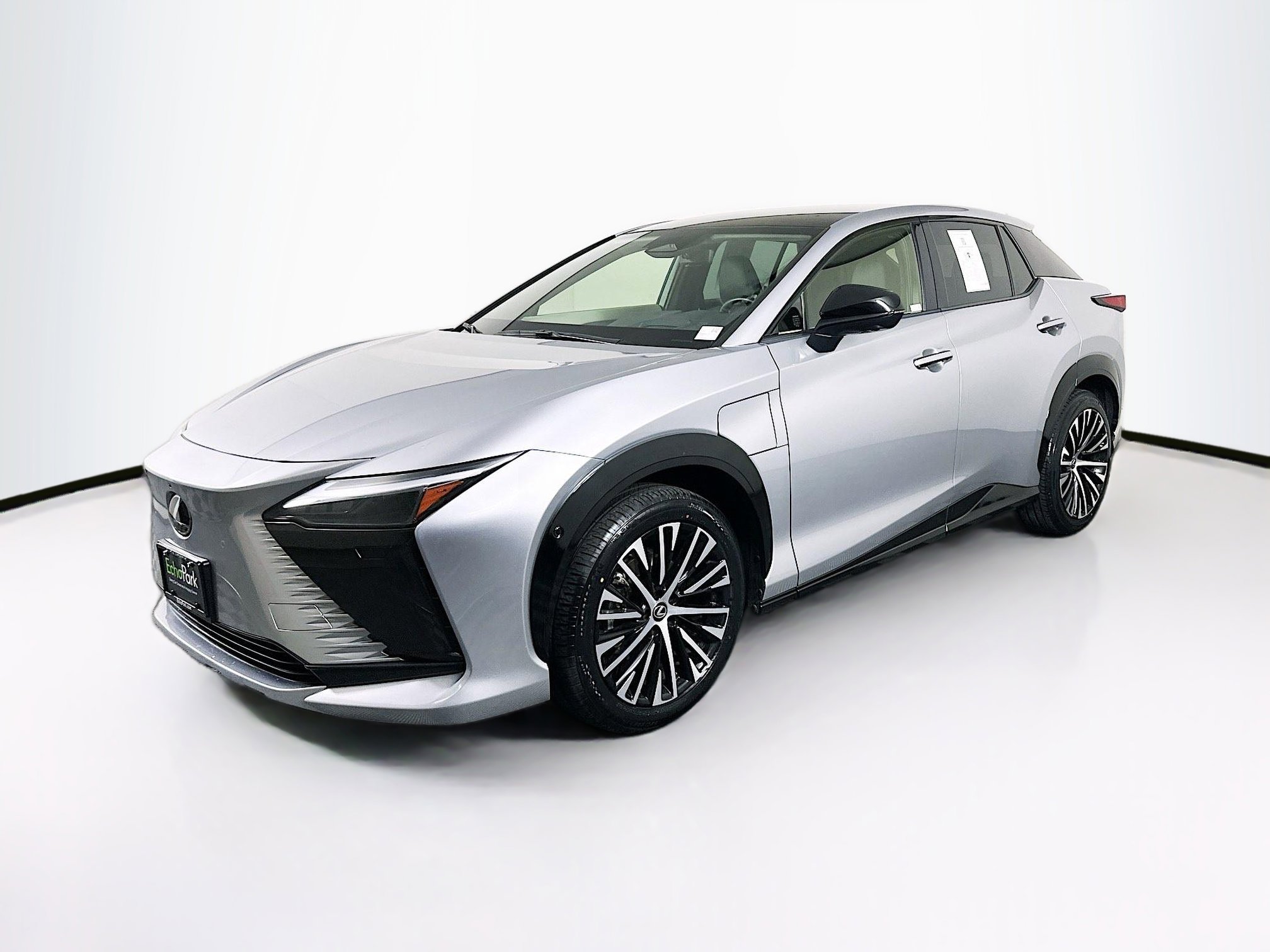 Used 2023 Lexus RZ 450e Premium w/ Technology Package AWD/4WD image 3