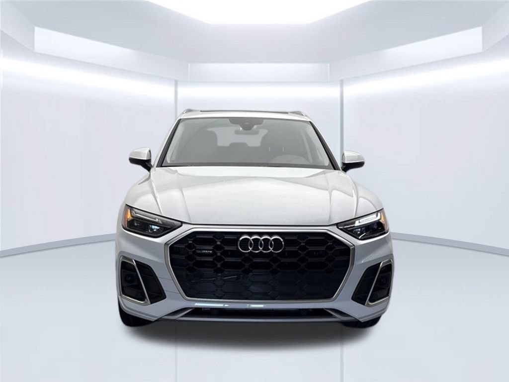 Certified 2023 Audi Q5 2.0T Premium w/ Convenience Package AWD/4WD image 11