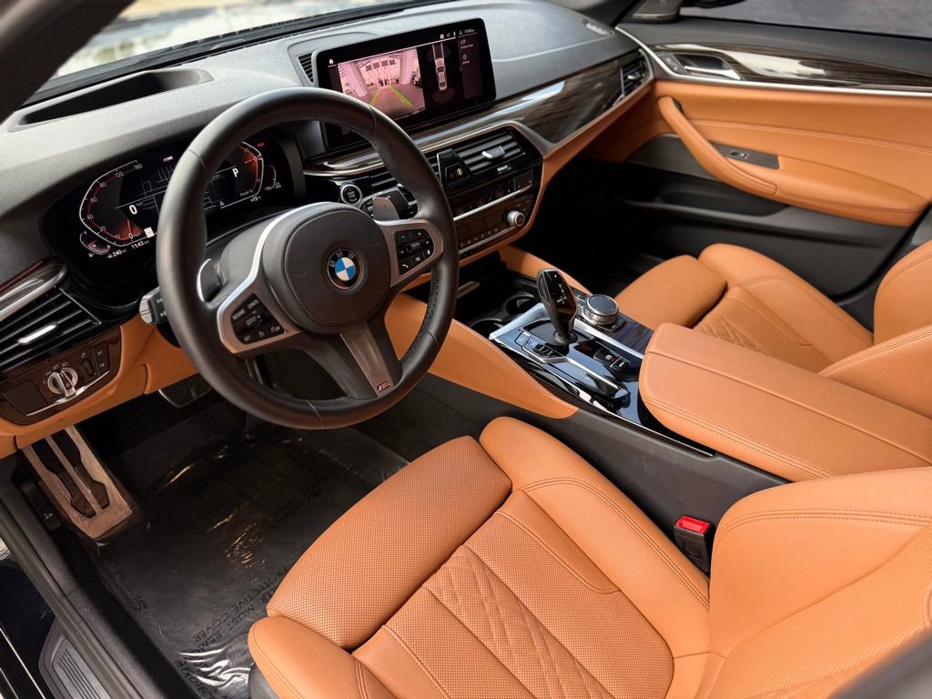 Used 2023 BMW 540i w/ M Sport Package image 9