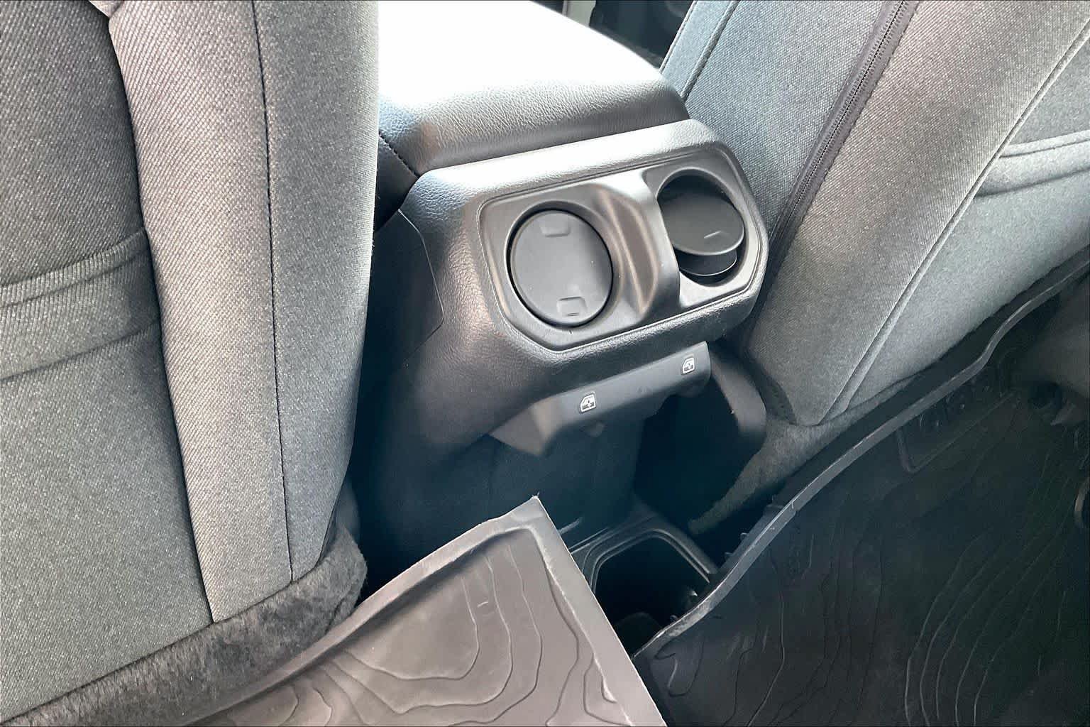 Used 2024 Jeep Gladiator Sport AWD/4WD image 33