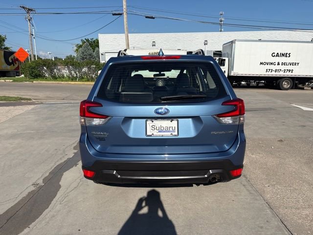 Used 2022 Subaru Forester AWD/4WD image 6