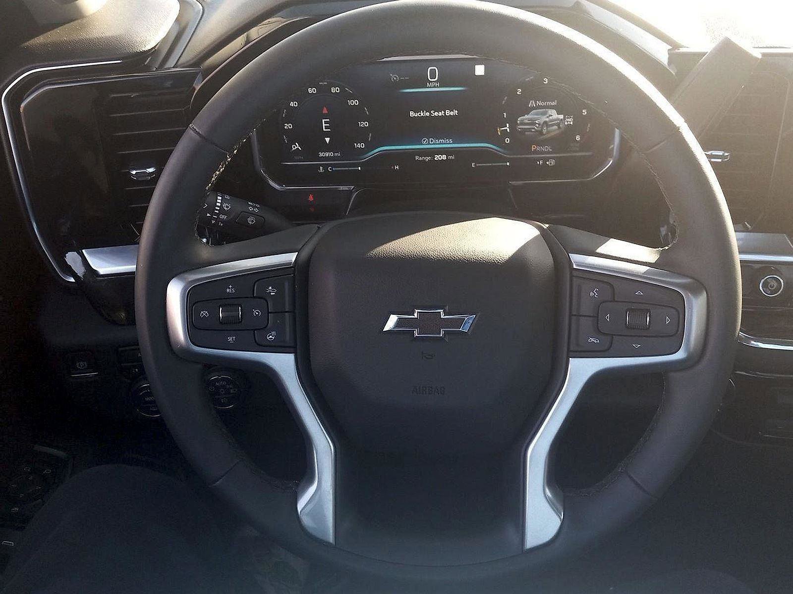 Used 2023 Chevrolet Silverado 1500 RST image 15