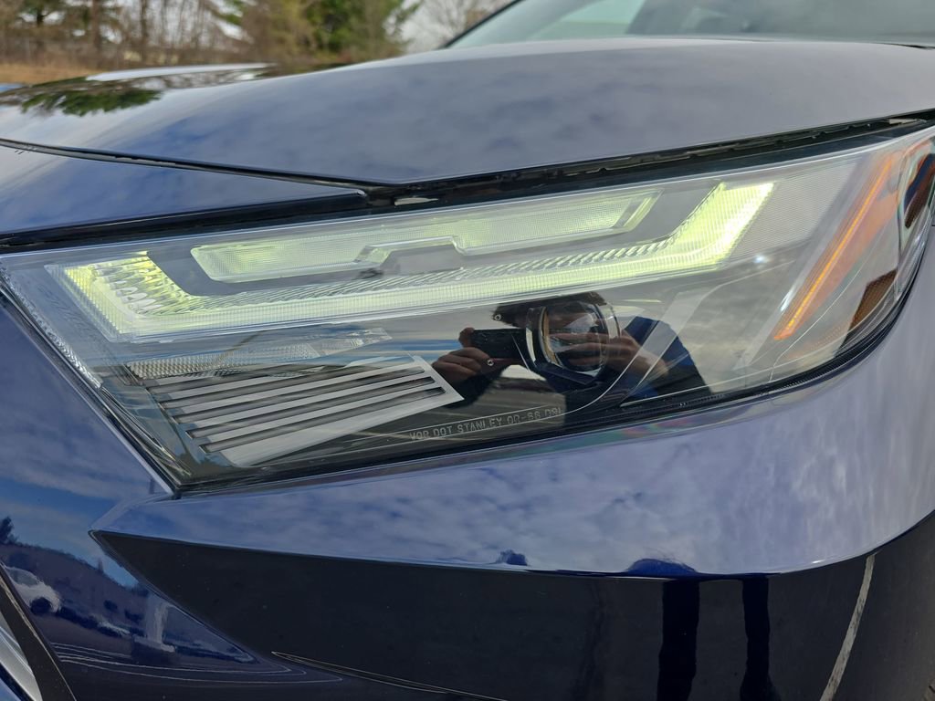 Used 2025 Toyota RAV4 Limited w/ Advanced Technology Package image 34