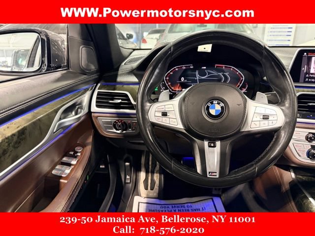 Used 2021 BMW 750i xDrive w/ Executive Package AWD/4WD image 24