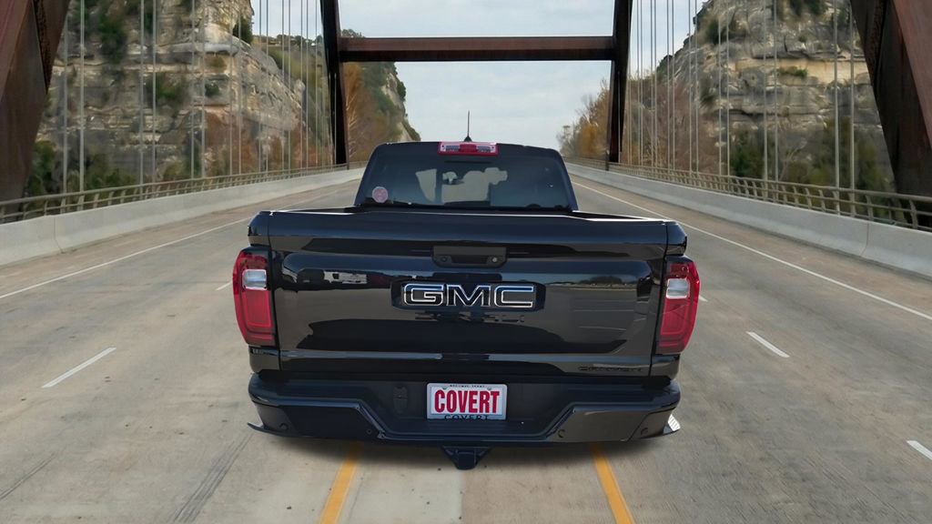 New 2026 GMC Canyon Denali w/ LPO, Denali Black Edition AWD/4WD image 9
