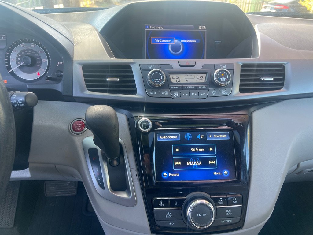 Used 2014 Honda Odyssey EX-L image 22