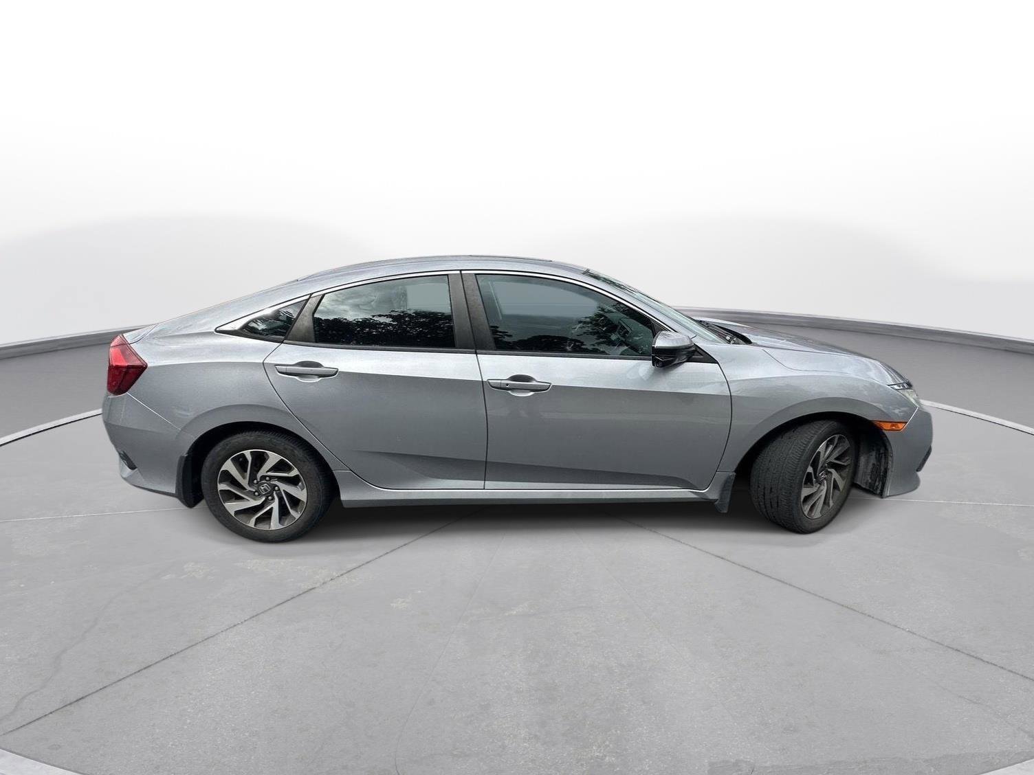 Used 2016 Honda Civic EX image 5