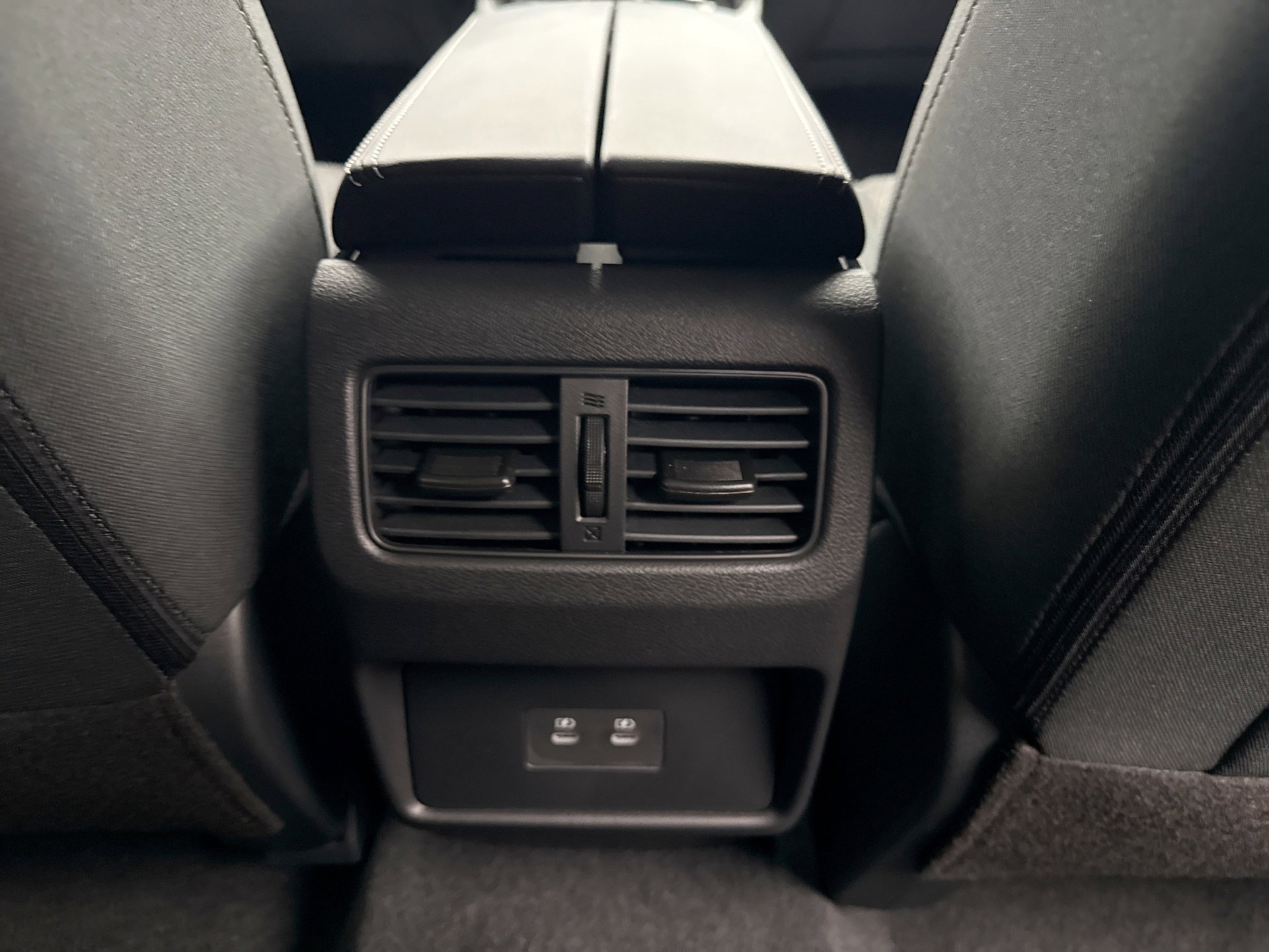 Used 2026 Nissan Rogue SV image 18