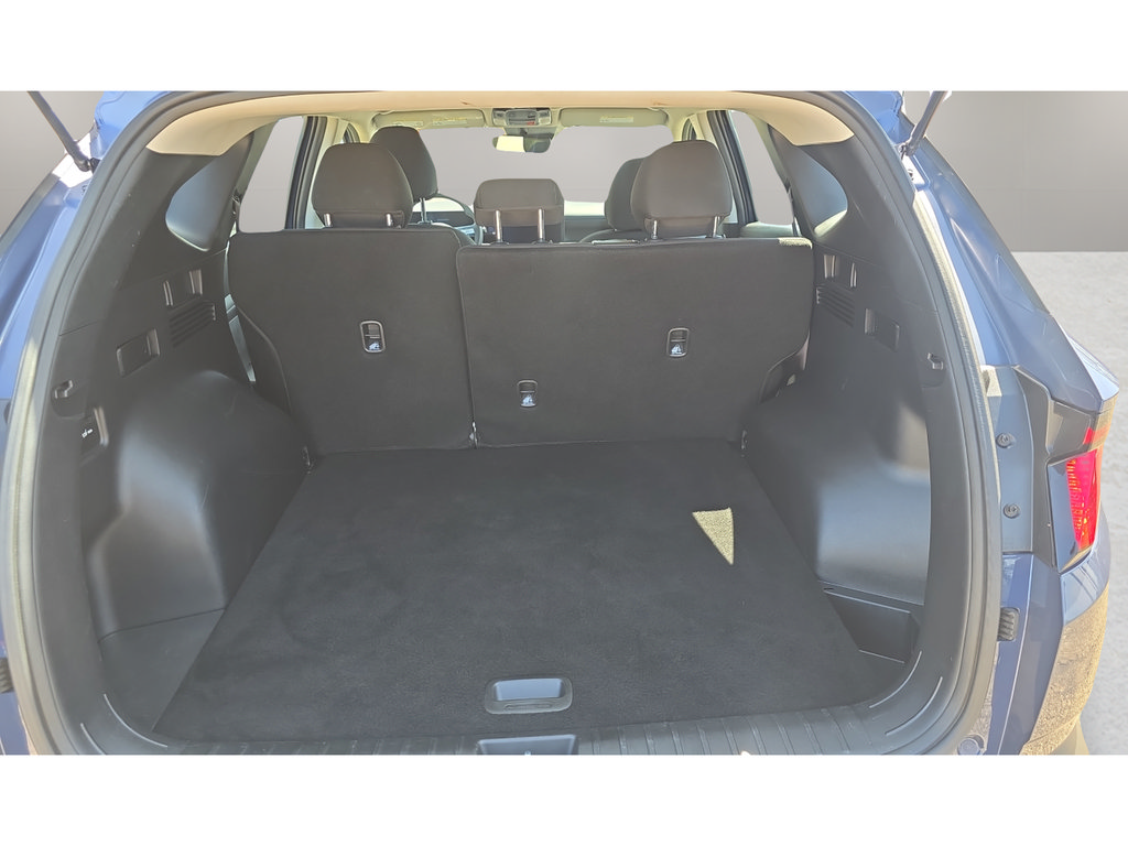 Used 2025 Hyundai Tucson SE AWD/4WD image 9