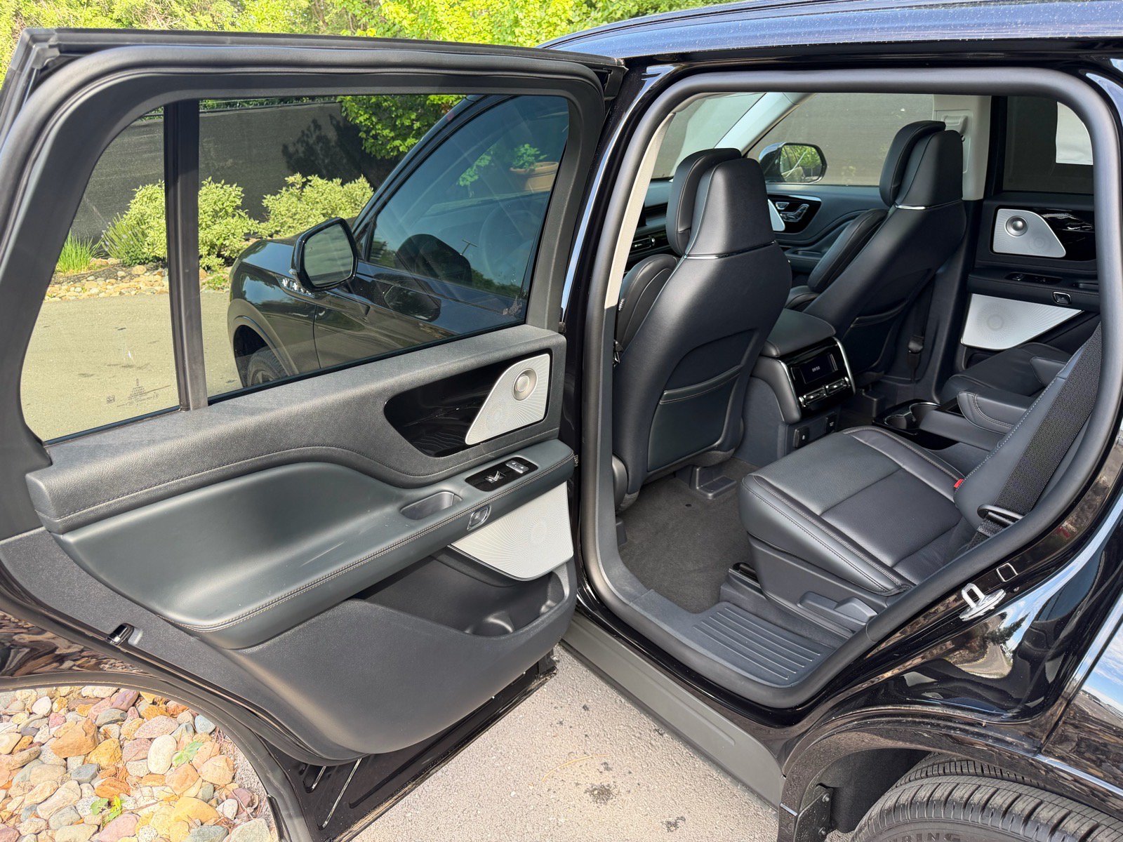 New 2026 Lincoln Aviator Reserve AWD/4WD image 19