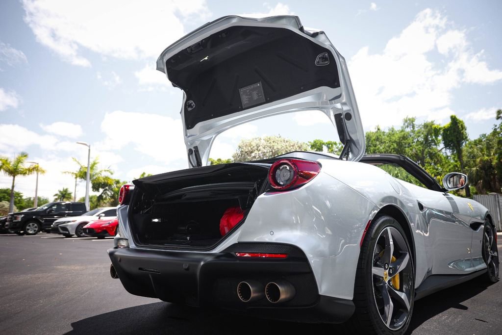 Certified 2023 Ferrari Portofino M image 22