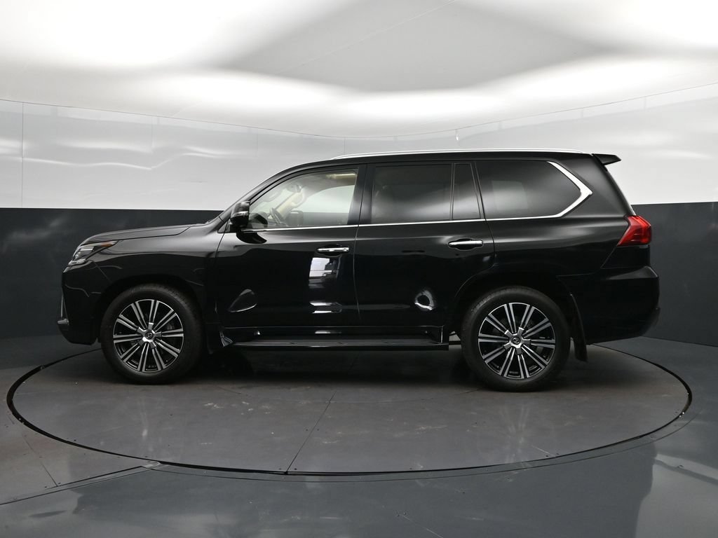 Certified 2021 Lexus LX 570 4WD w/ Luxury Package image 4