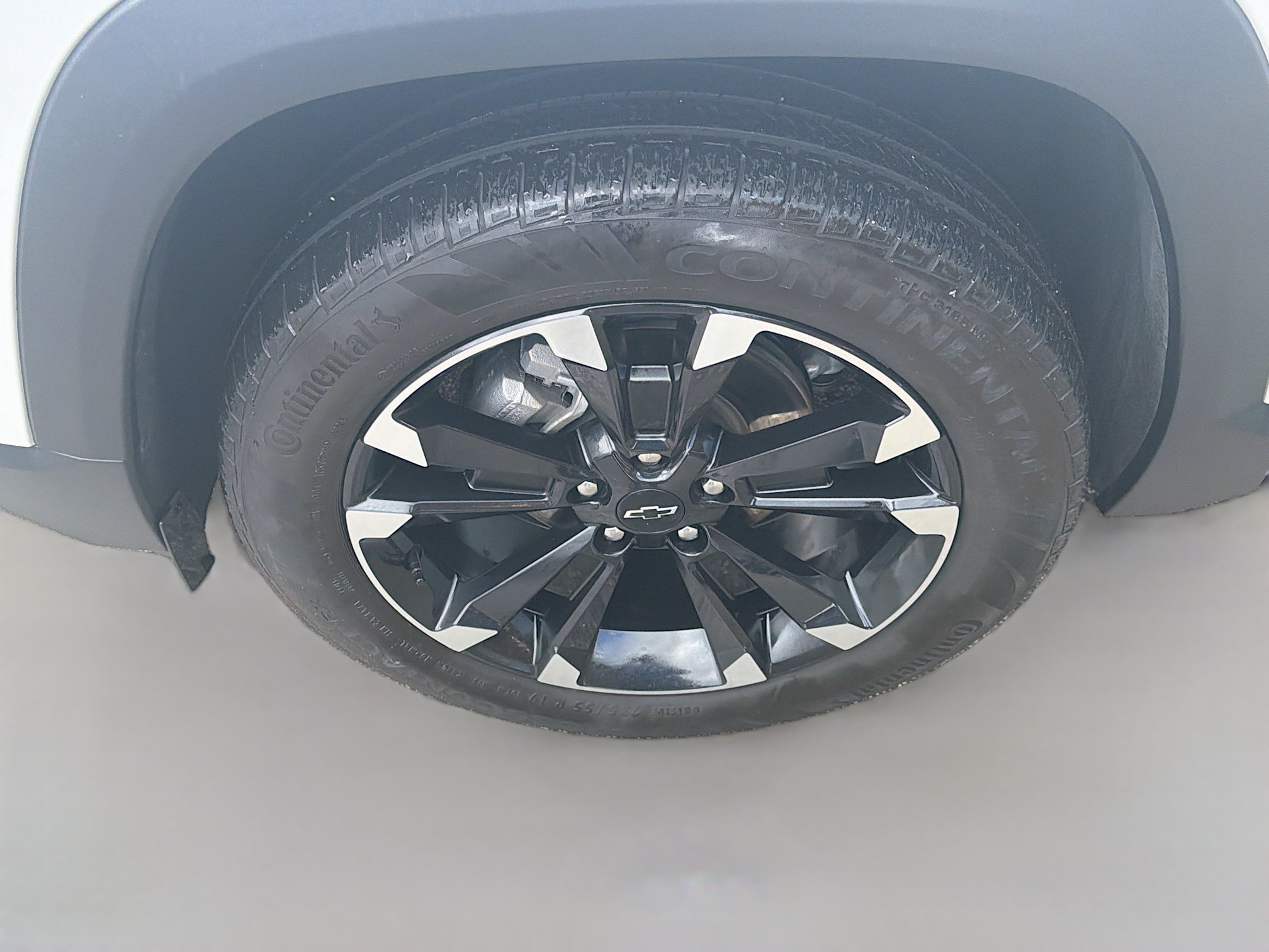 Used 2025 Chevrolet Equinox RS w/ Safety and Technology Package FWD image 36