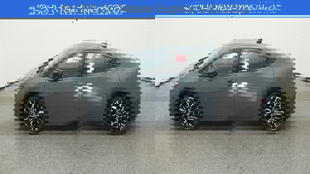 New 2026 Toyota Prius Plug-In Hybrid image 3