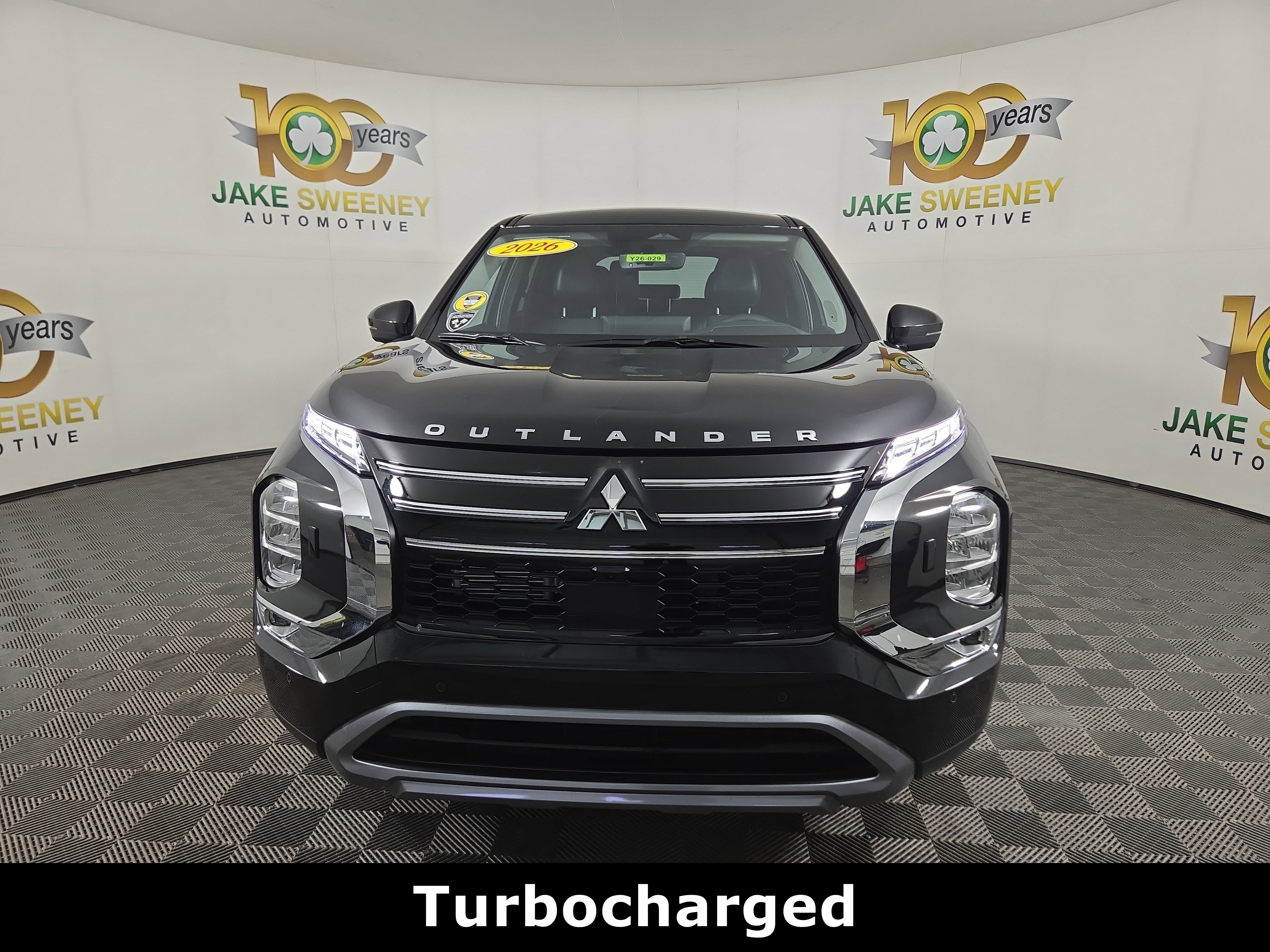 New 2026 Mitsubishi Outlander SE image 2