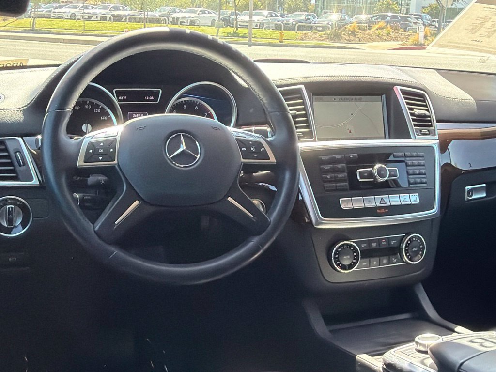 Used 2014 Mercedes-Benz GL 450 4MATIC image 33
