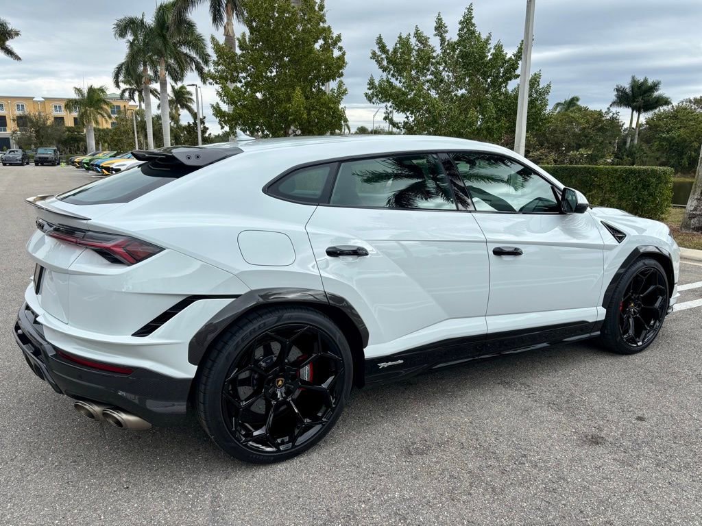 Used 2024 Lamborghini Urus S AWD/4WD image 6