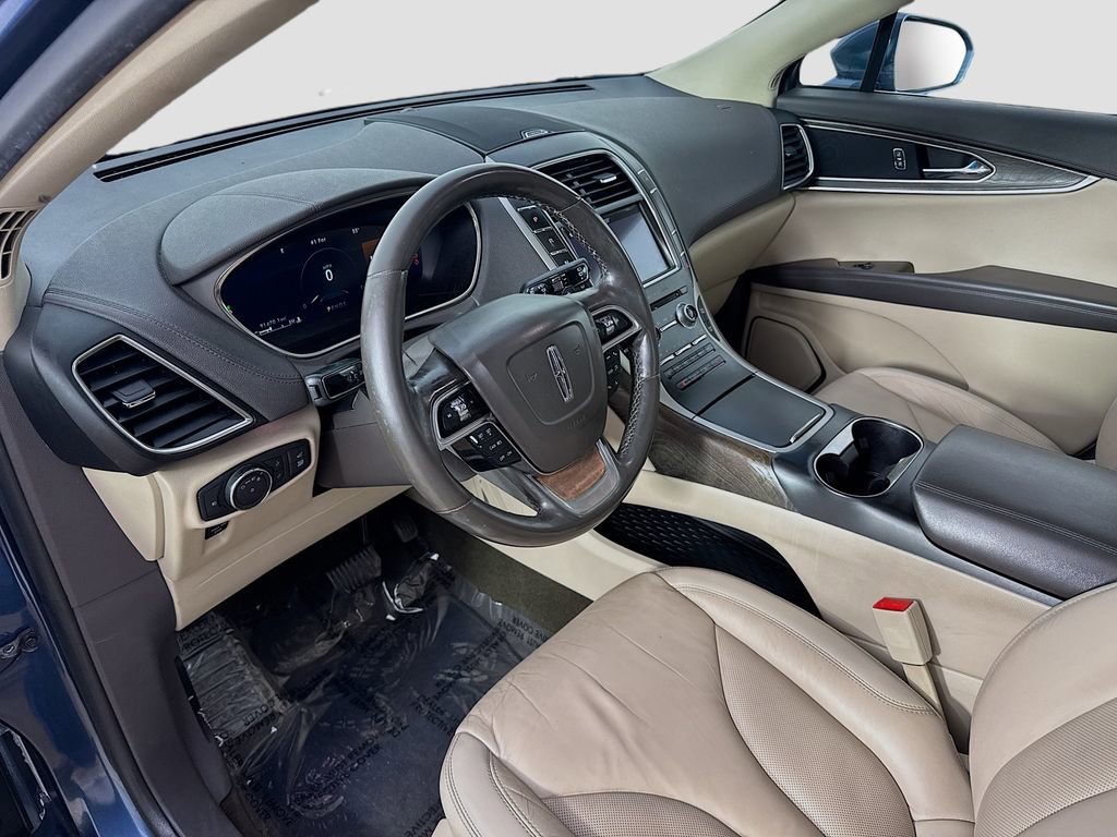 Used 2019 Lincoln Nautilus Select AWD/4WD image 10