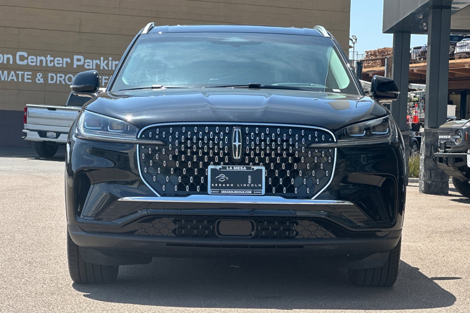 New 2025 Lincoln Aviator Reserve w/ Luxury Package image 8