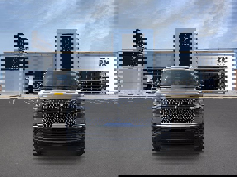 New 2026 Lincoln Navigator Reserve image 6