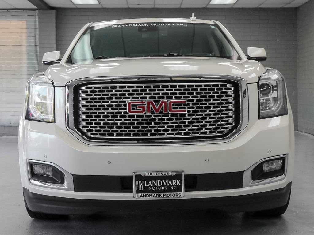 Used 2015 GMC Yukon Denali w/ Premium Package AWD/4WD image 5