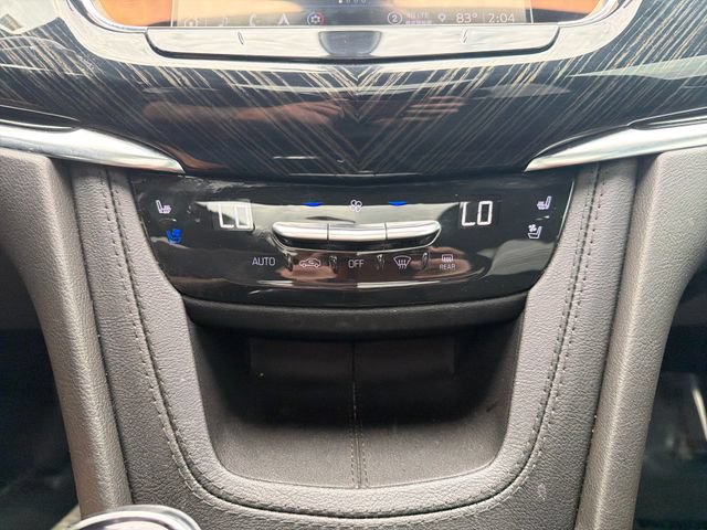 Used 2024 Cadillac XT6 Premium Luxury AWD/4WD image 42